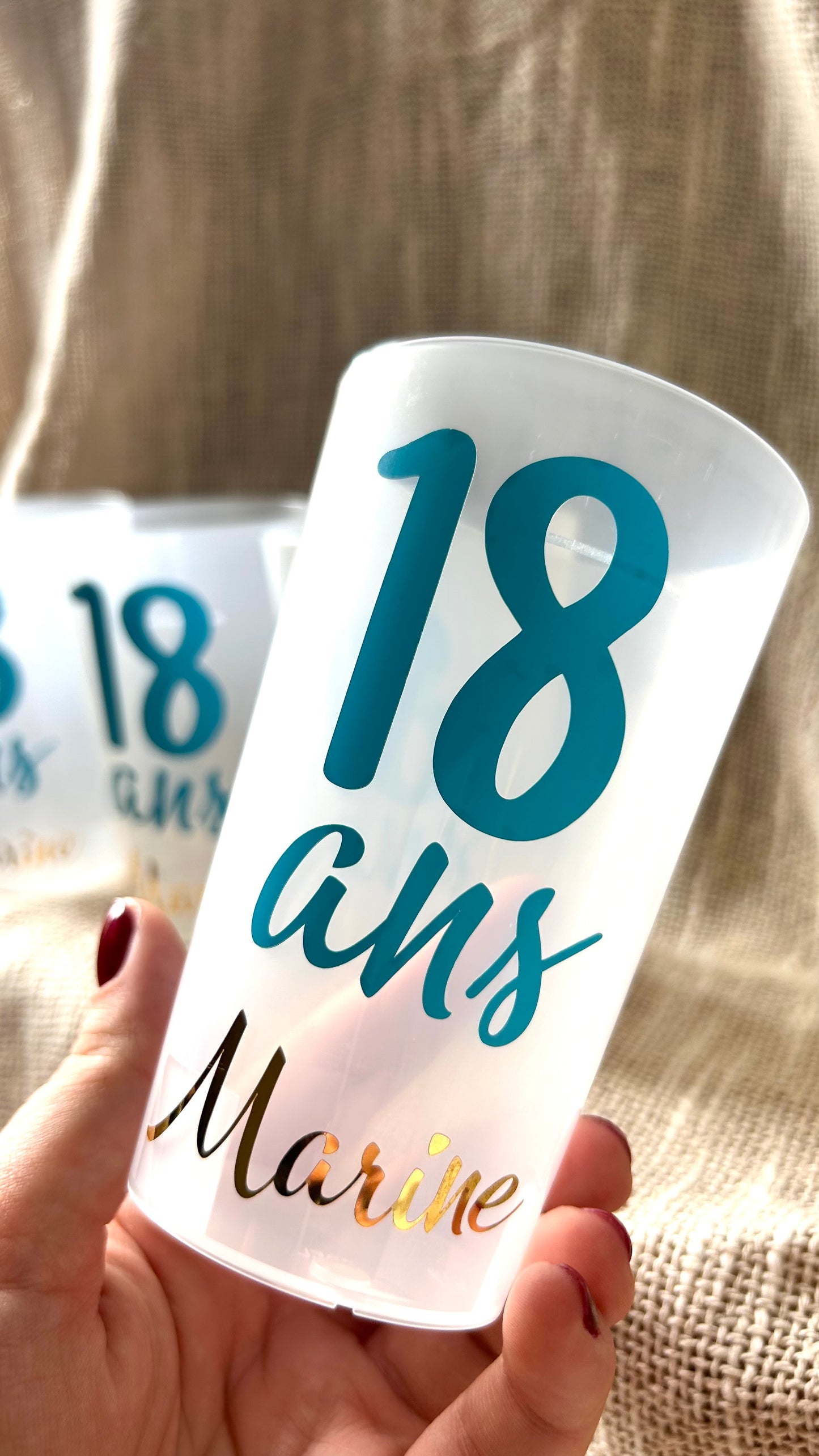 Écocup personnalisé – Cadeau éco-responsable pour mariage, anniversaire ou baptême