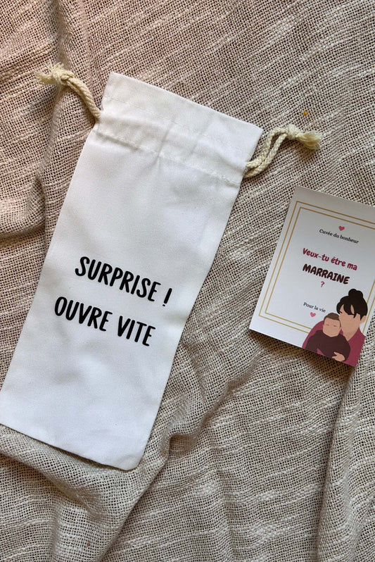 Etiquette de vin personnalisée demande marraine 
